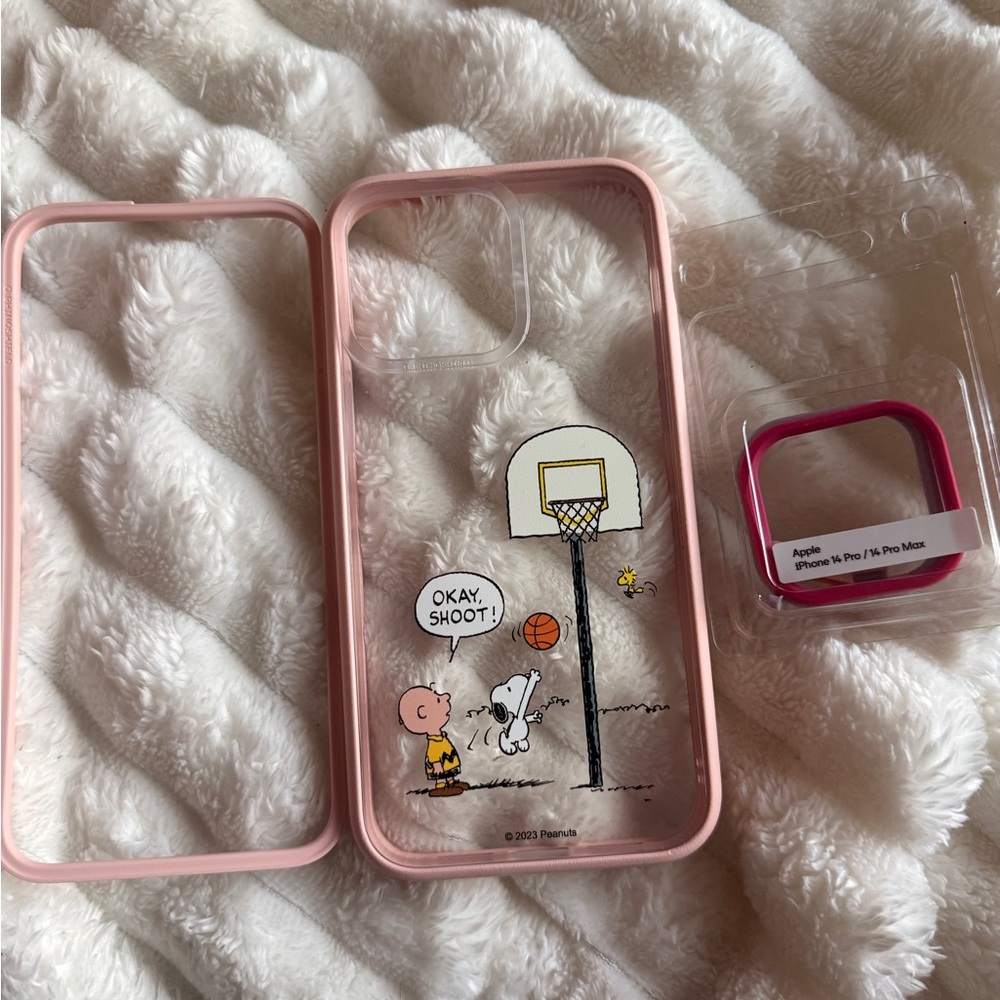 Peanuts Pink Basketball iPhone Case